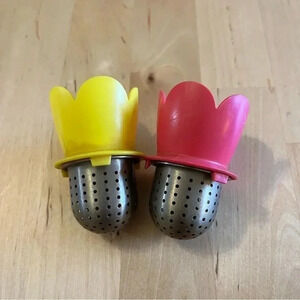 2 IKEA VAGRAT Stainless Steel Floating Basket Tea Infuser Herb Strainer